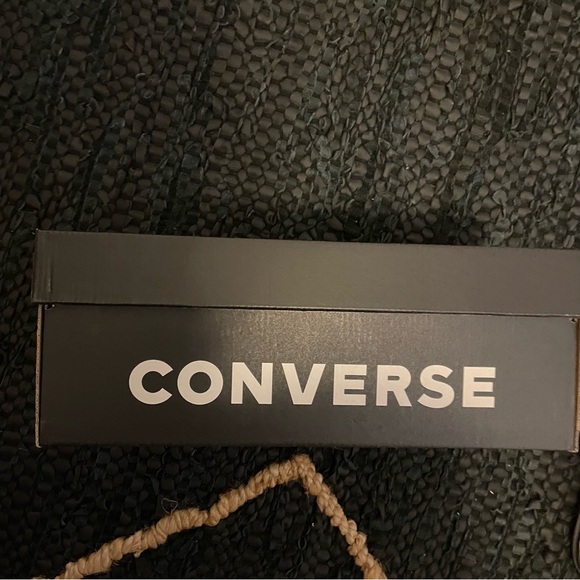 ‼️CONVERSE ALL STAR‼️Sneakers, Size 8 - Picture 6 of 7